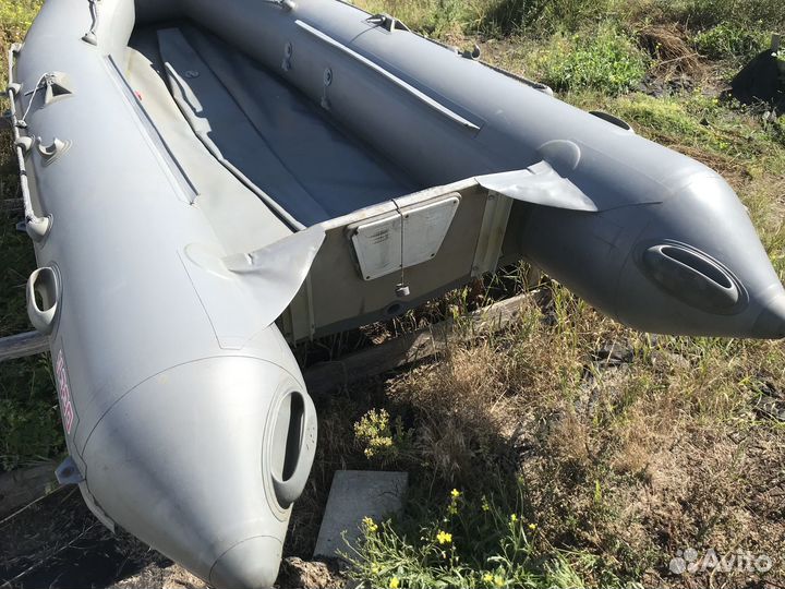 Пвх лодка Кайман 330