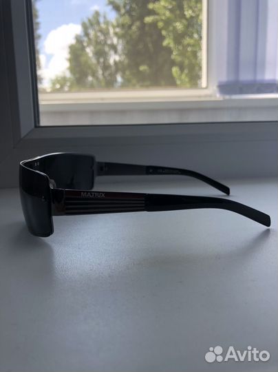 Солнцезащитные очки polaroid