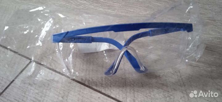 Новые защитные очки