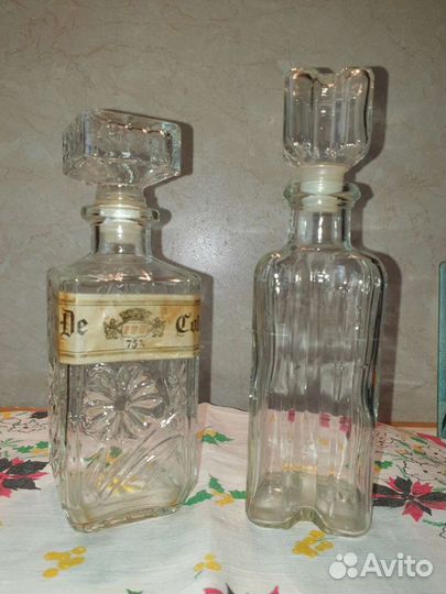 Фигурные флаконы от одеколонов