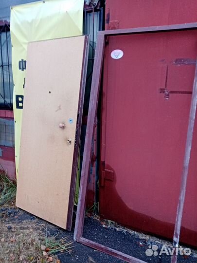 Дверь входная железная бу