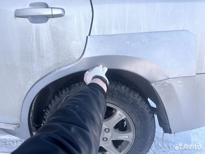 Ремкомплект заднего крыла Vortex Tingo левый