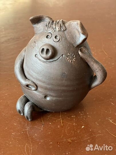 Статуэтки свинки пара