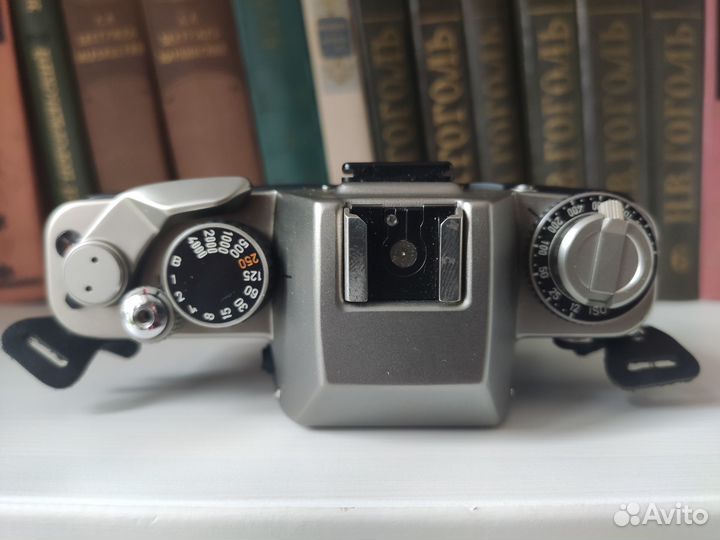 Фотоаппарат Contax S2 (зеркальный плёночный)