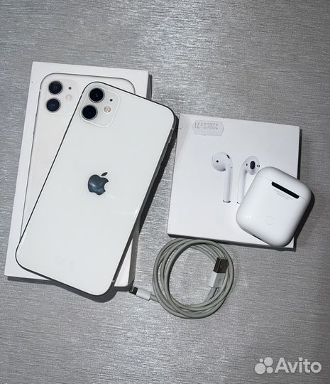 iPhone 11, 64 ГБ