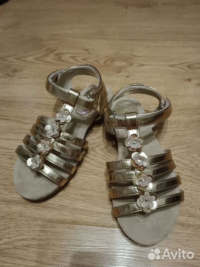 Сандалии для девочки Nelli blu, р. 32