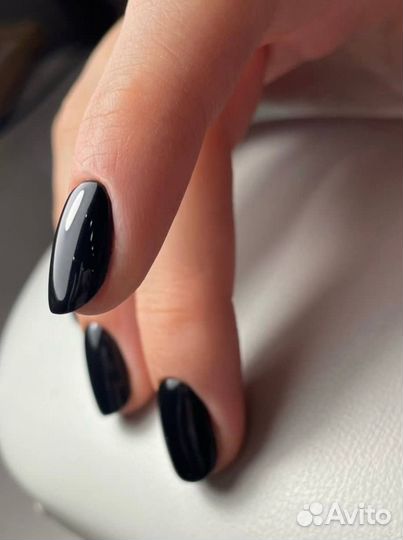 Маникюр с покрытием гель лак, наращивание ногтей