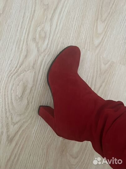 Продаю ботфорты