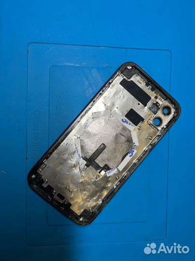 Корпус iPhone 11