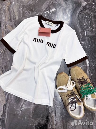 Крутая футболка Miu Miu