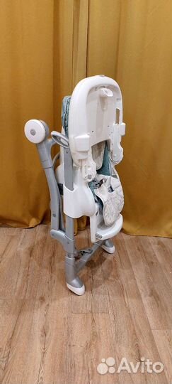 Стульчик для кормления cam