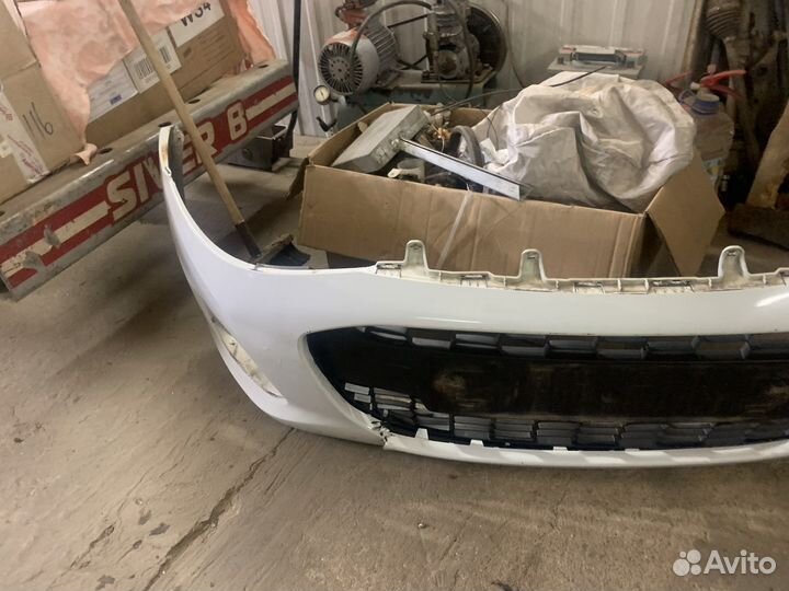 Передний бампер Лада Калина 2