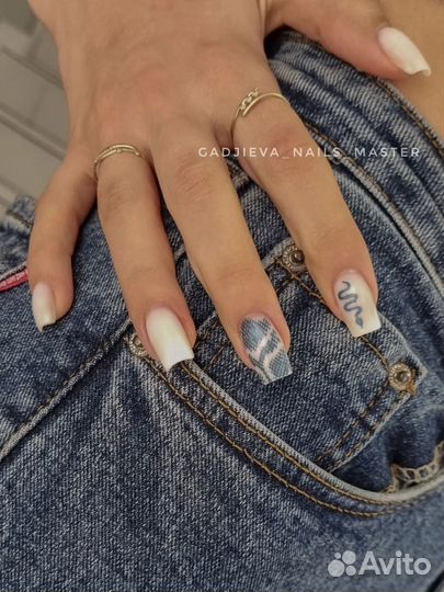 Маникюр наращивание ногтей
