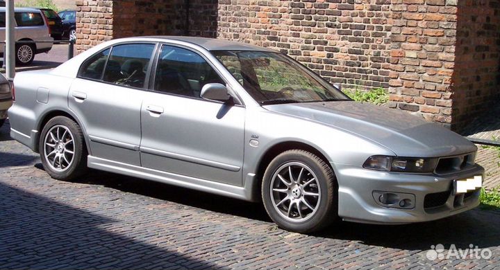 Арка правая Mitsubishi Galant 8 Европа 1996-2006