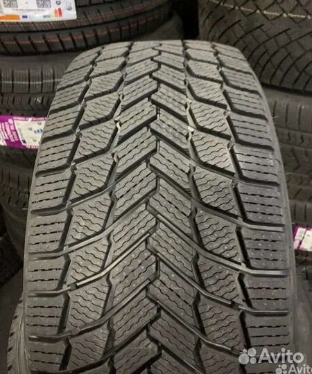 Michelin X-Ice Snow 255/40 R19 100H