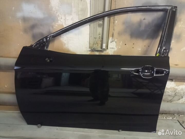 Дверь на toyota camry 70