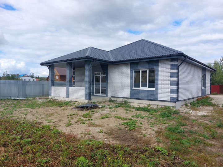 Дом 185 м² на участке 8 сот.