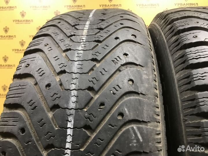 Goodyear UltraGrip 500 215/70 R16 100T