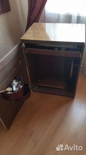 Швейная машина Подольск 142