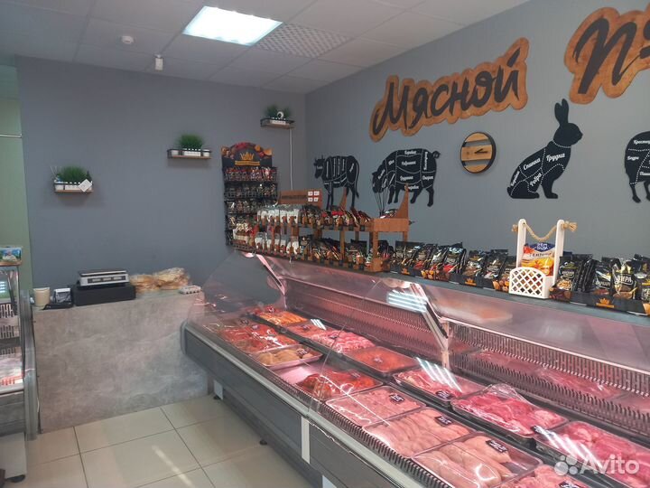 Мясной магазин, чистыми 200к