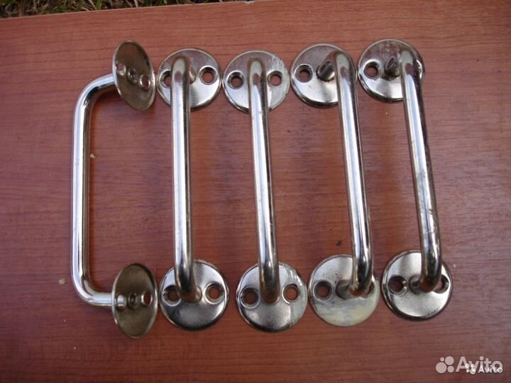 Дверные ручки и замки СССР Дюбеля