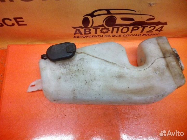 Бачок омывателя лобового стекла Renault Logan 1