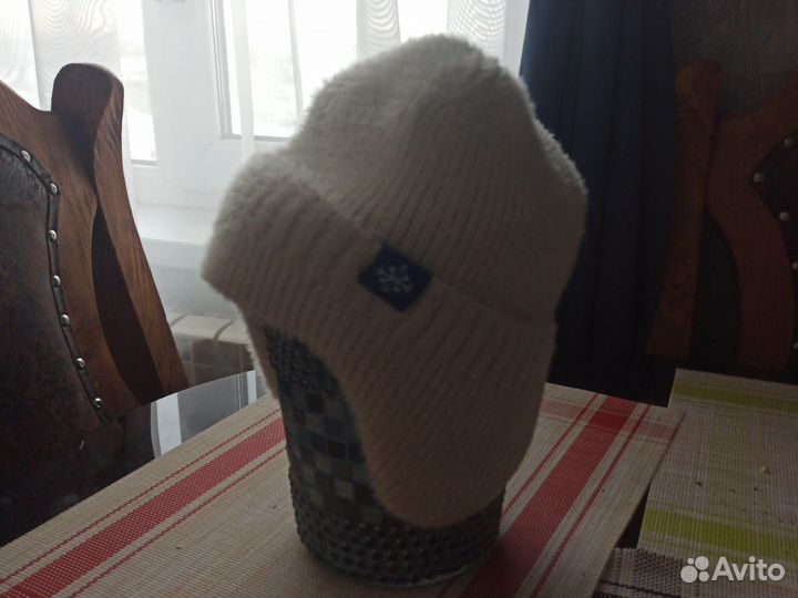 Шапка женская вязаная с ушками