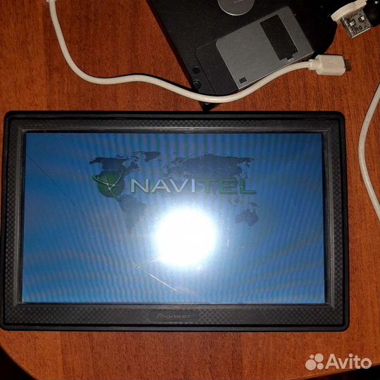 Навигатор Пионер лопнул экран