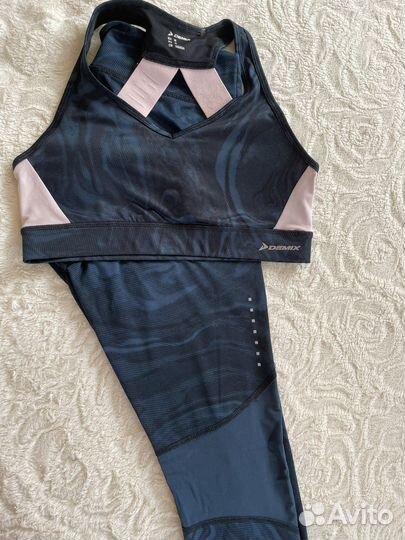 Костюм для фитнеса женский