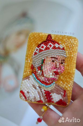 Брошь Чувашская красавица