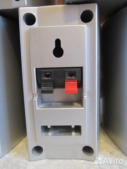 Колонки akira