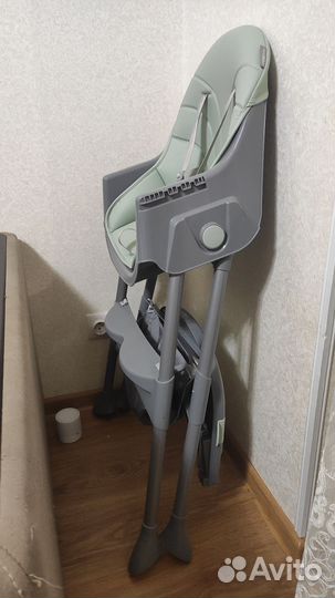 Стульчик для кормления Mombaby Nemo