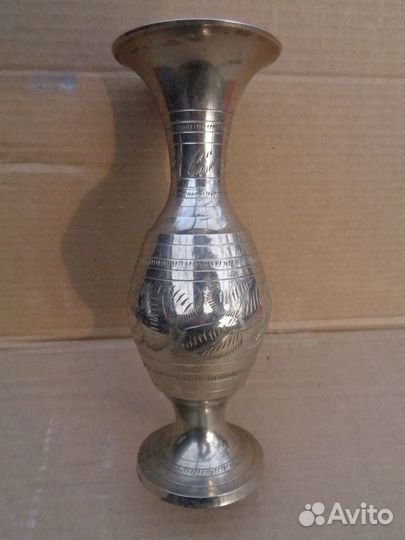 Латунный кувшин