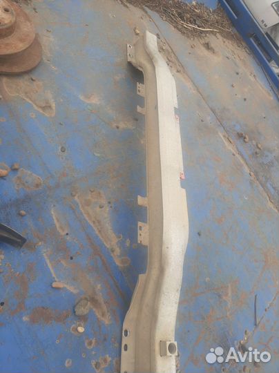 Усилитель заднего бампера на Opel Astra H