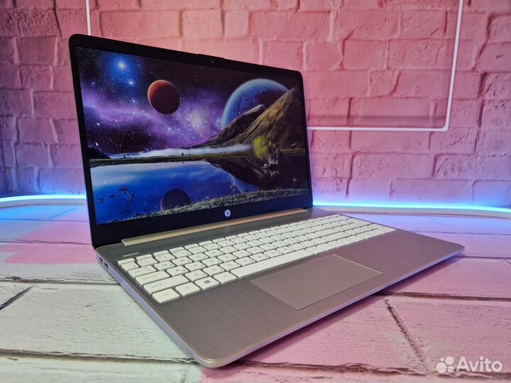 Ноутбук HP Athlon 3150u SSD NVMe IPS FullHD 15.6