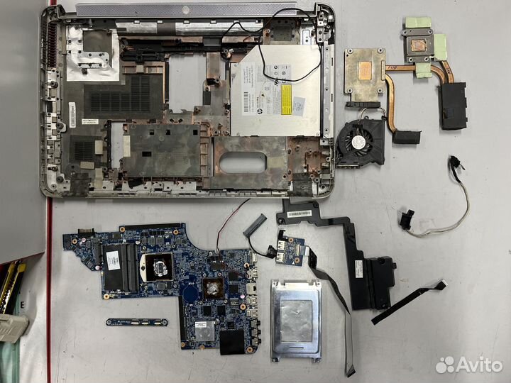 Ноутбук HP DV7-6000 в разборе