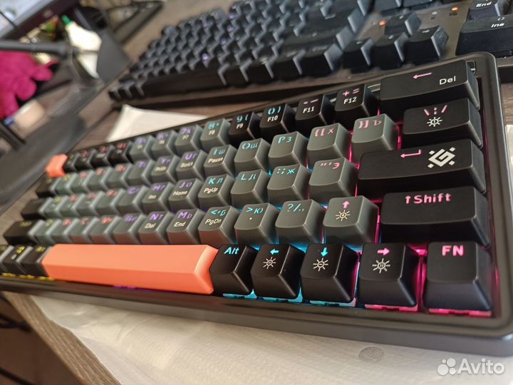 Игровая механическая клавиатура Black reven
