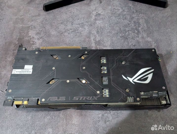 Видеокарта Asus 1070 Strix Gaming 8Gb