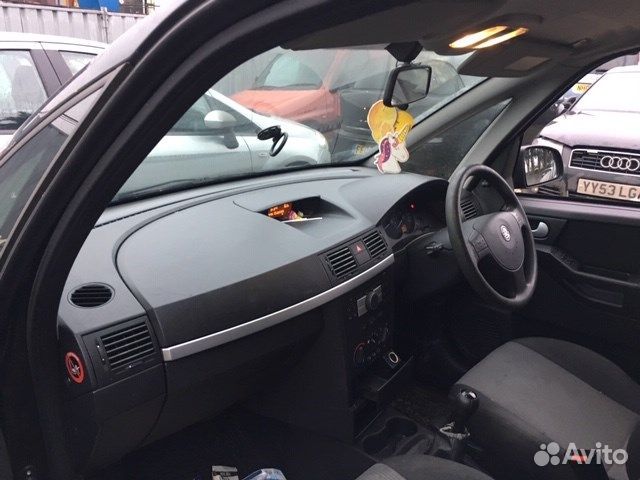 Разбор на запчасти Opel Meriva