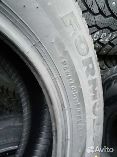 Pirelli Formula Ice 225/60 R17 99T