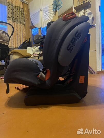 Автокресло