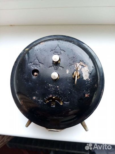 Часы механика советские