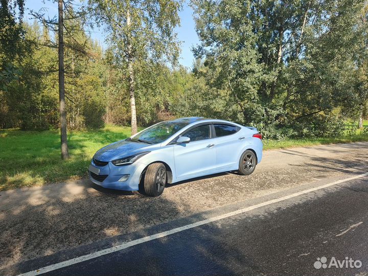 Hyundai Avante 1.6 AT, 2011, 182 200 км