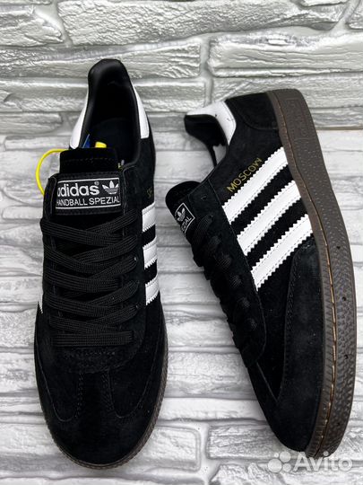 Кроссовки adidas moscow spezial