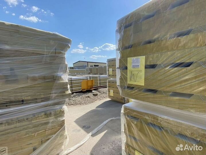 Сендвич панели разных видов и толщины