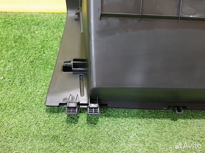 Бардачок Toyota Camry ASV70 2018 - Н. В