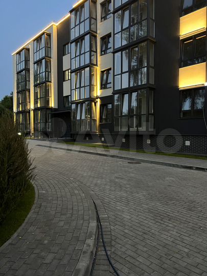 2-к. квартира, 50,9 м², 1/4 эт.