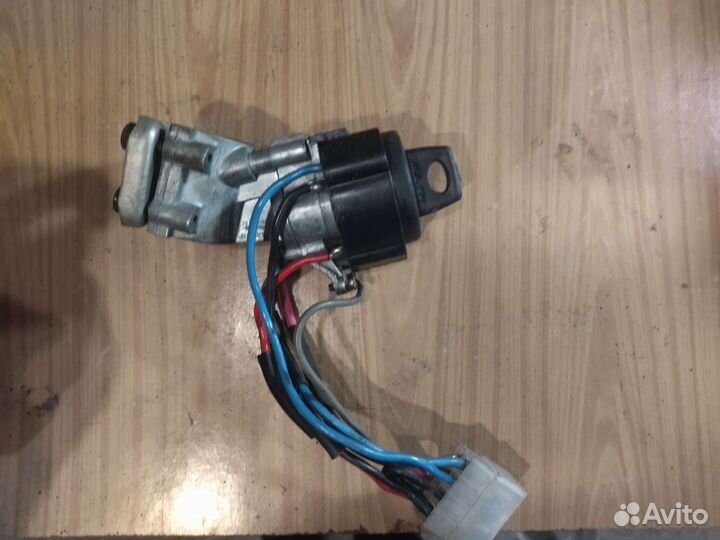 Замок зажигания москвич 2141, Святогор