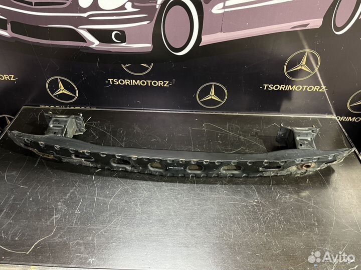 Усилитель заднего бампера мерседес w218 cls500