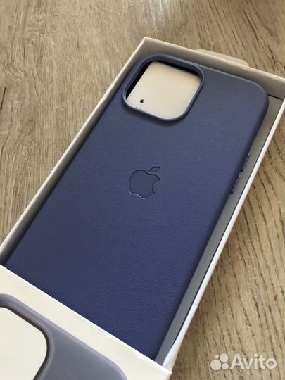 Чехол на iPhone 13 pro max